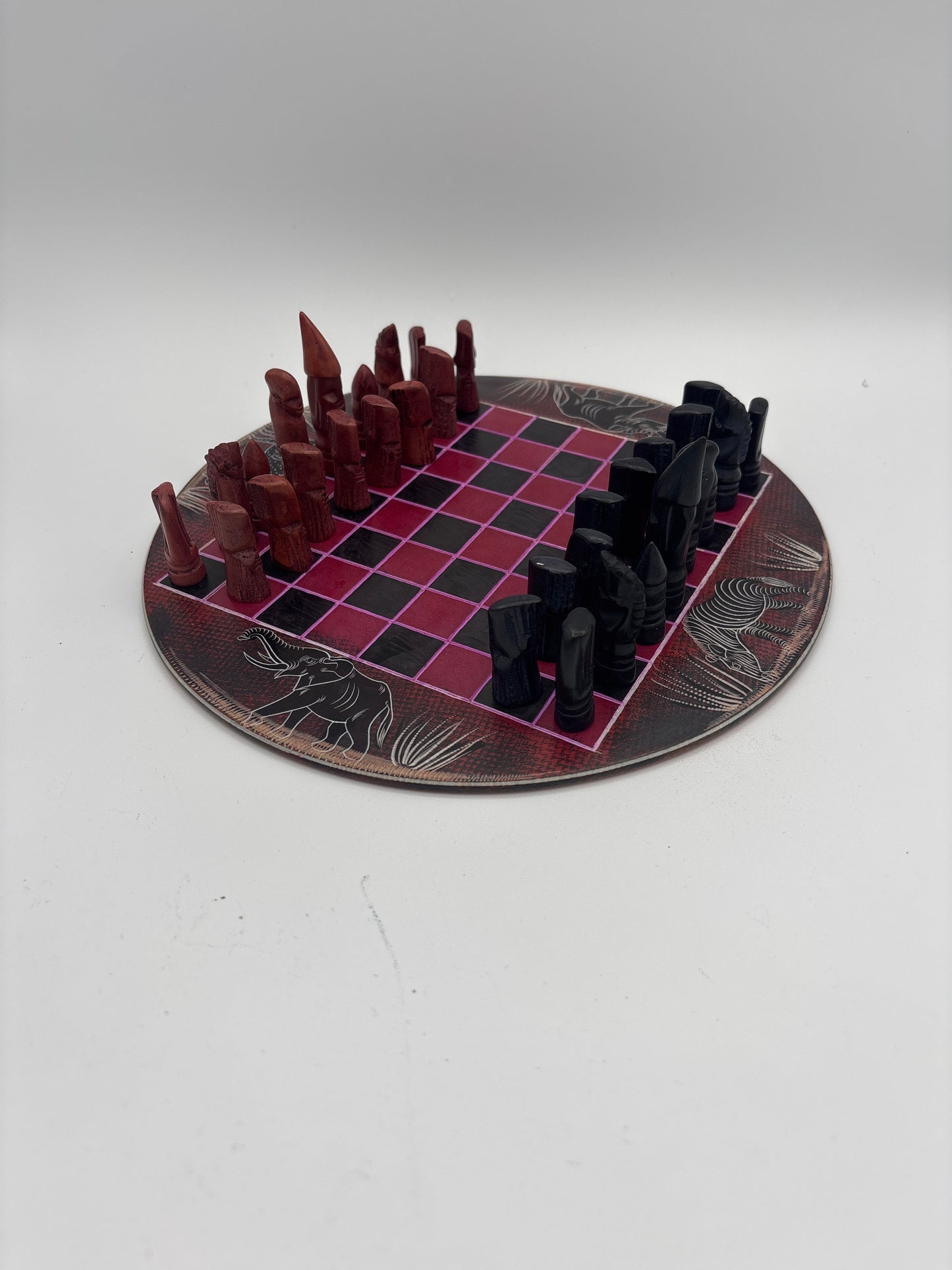 Circular chess board
